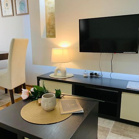 Beli Apartman U Zlatiborskim Konacima Bele Vode Bb Bagian luar foto