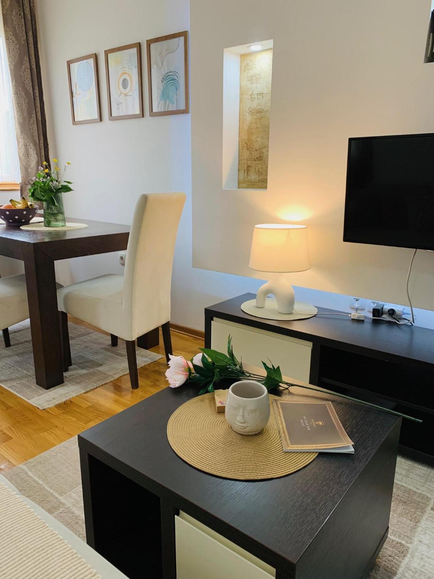 Beli Apartman U Zlatiborskim Konacima Bele Vode Bb Bagian luar foto